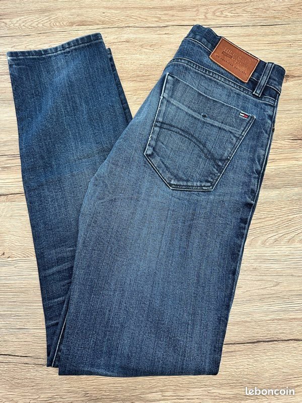 Tommy Hilfiger Men's Jeans — W30–W40 / L30–L34 — 20pc carton