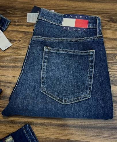 Tommy Hilfiger Men's Jeans — W30–W40 / L30–L34 — 20pc carton