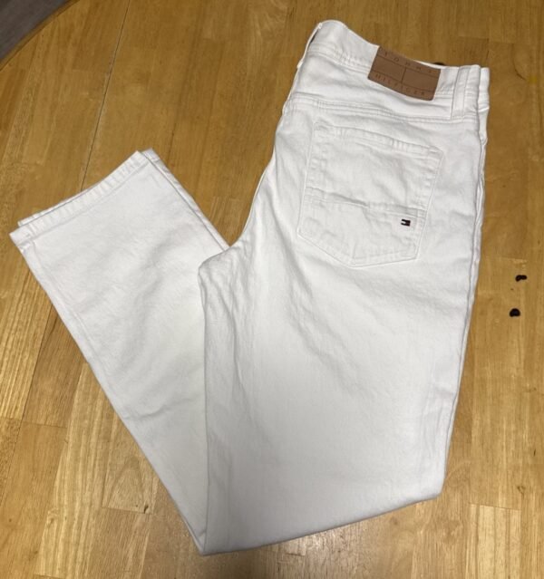 Tommy Hilfiger Men's Jeans — W30–W40 / L30–L34 — 20pc carton